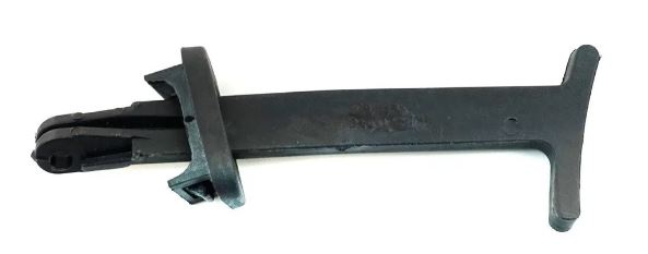 Volkswagen Passat B5 2000-2005 Ручка (крючок) капота НОВЫЙ BR-7718 VW PASSAT [B5] (2000-2005) 3B0823593D, 3B0823593D01C