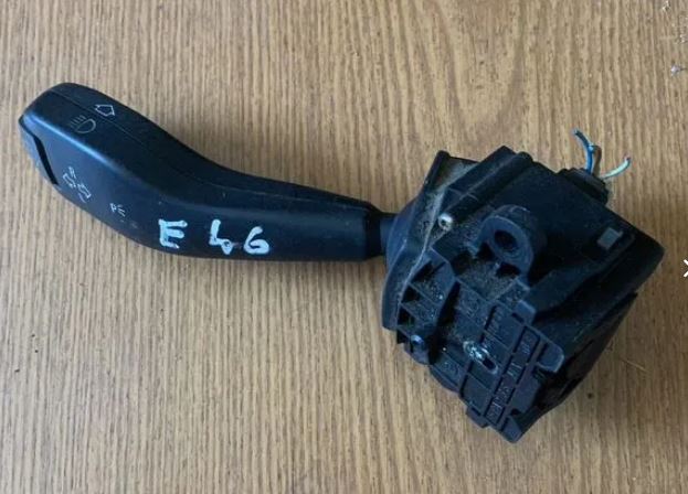 BMW 3-серия E46 Переключатель поворотов подрулевой 3-серия E46 1998-2005;X3 E83 2004-2010;Z4 E85/E86 2002-2008 ()