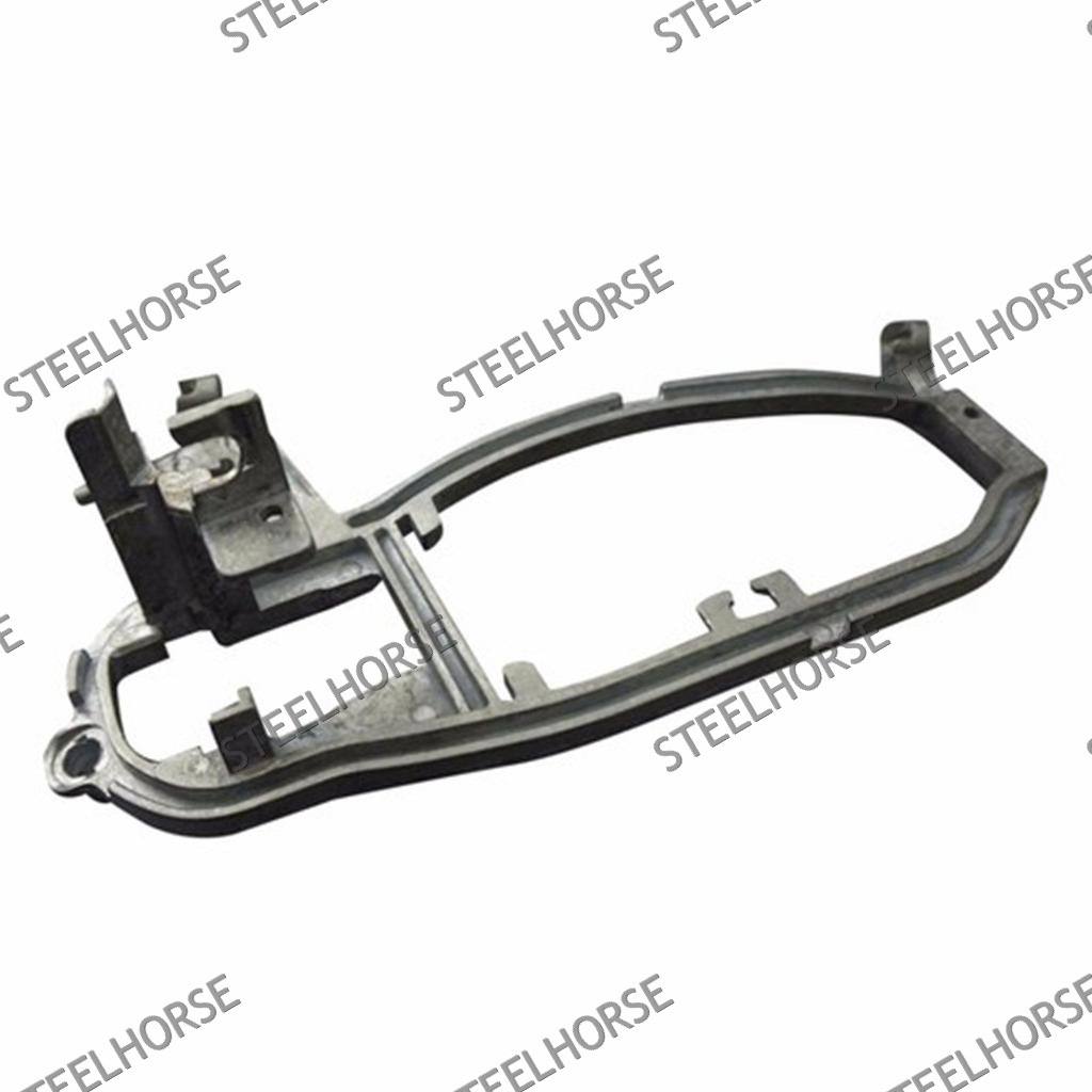 BMW X5 E53 Кронштейн ручки левой (перед/зад) BMW X5 E53 2000-2007 51218243615 MH-9270