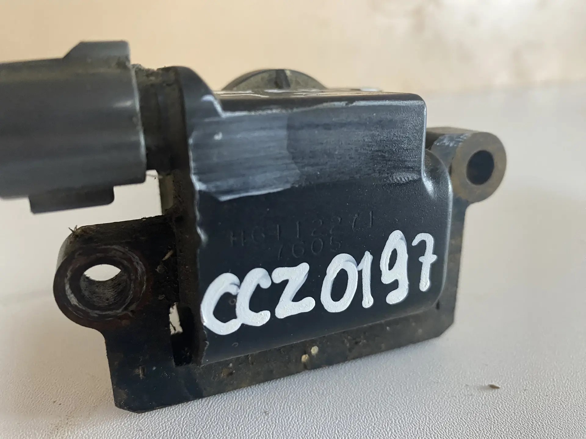 Mitsubishi Carisma (DA) Катушка зажигания Mitsubishi Carisma; 1.8 GDI 4G93; Pajero 6G74 3.5; Volvo S40 B4184SM; H6T12471A; MD353882  MD362913