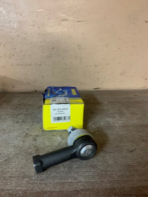 Наконечник рулевой SKODA FAVORIT / FELICIA (M12x1.0) SKES8222  Moog Europe 6U0422811  115500440