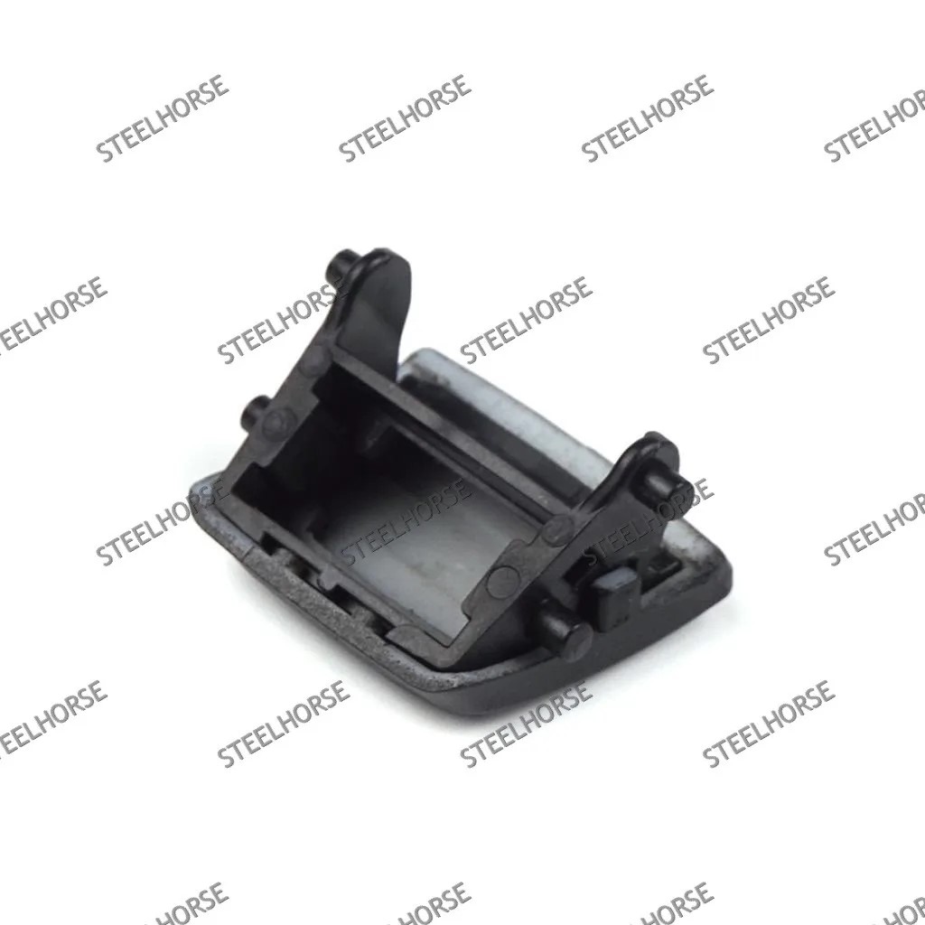 Mercedes Benz W205 2014-2021 Крышка кнопки люка Mercedes W205; W253 2014-2021 (черная) A00090090079051; A0008275323; A0009062305; A0008275323; A0009018703; A0009062605; A0009009006 MH-9307