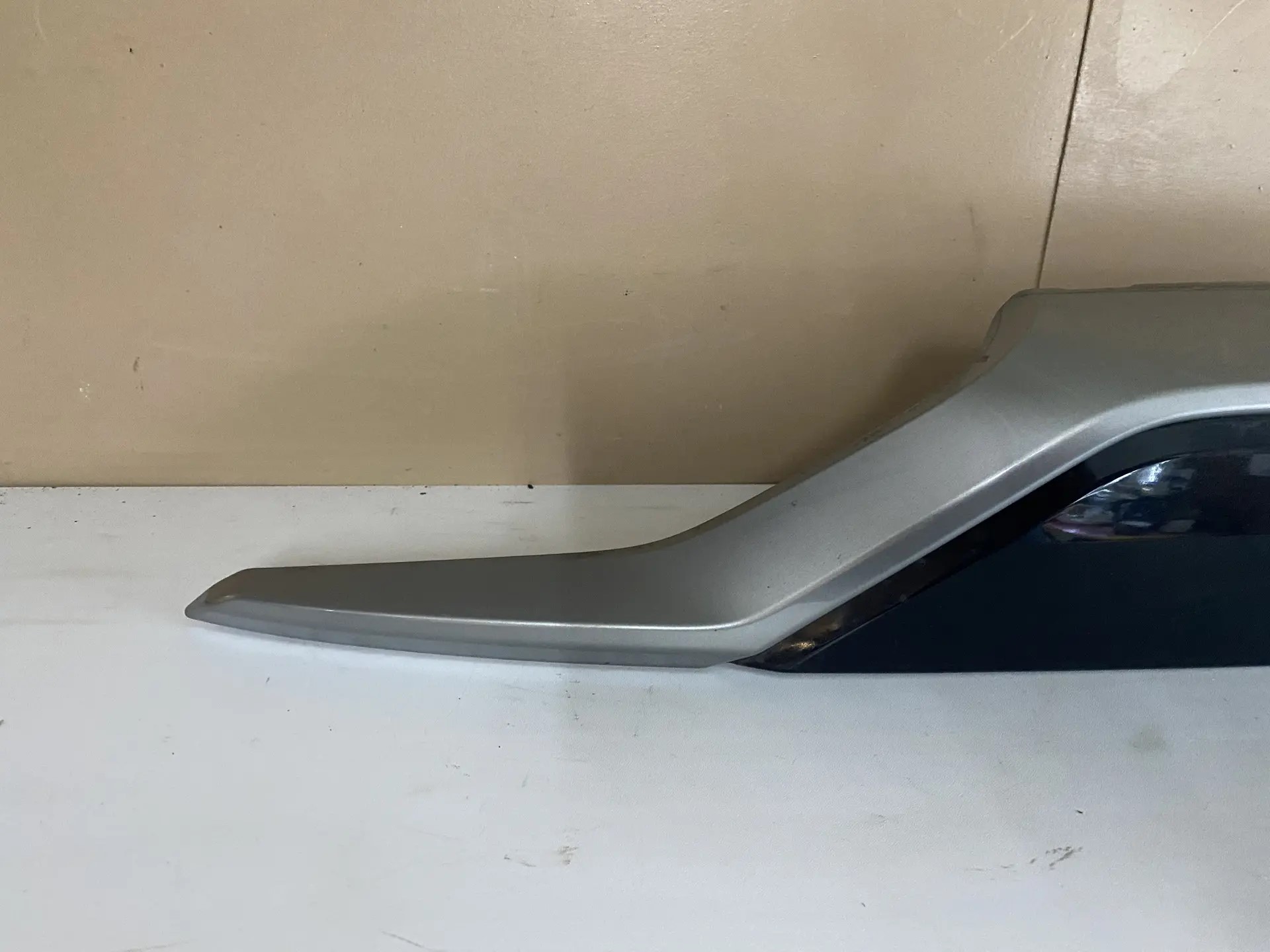 Toyota RAV-4 2019- Накладка крышки багажника Toyota Rav 4 XA50 2019- 7680142908