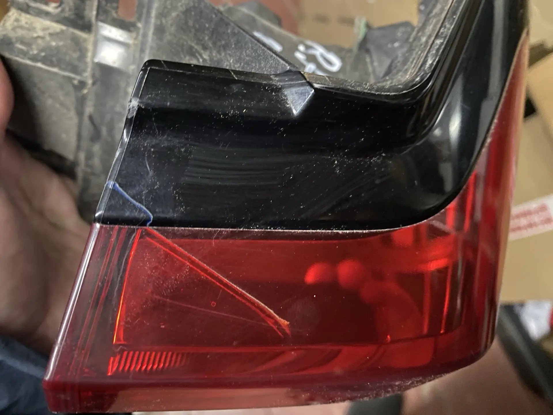 Фонарь задний правый Toyota Rav 4 XA50 2019- (ДЕФЕКТ) 8155142230