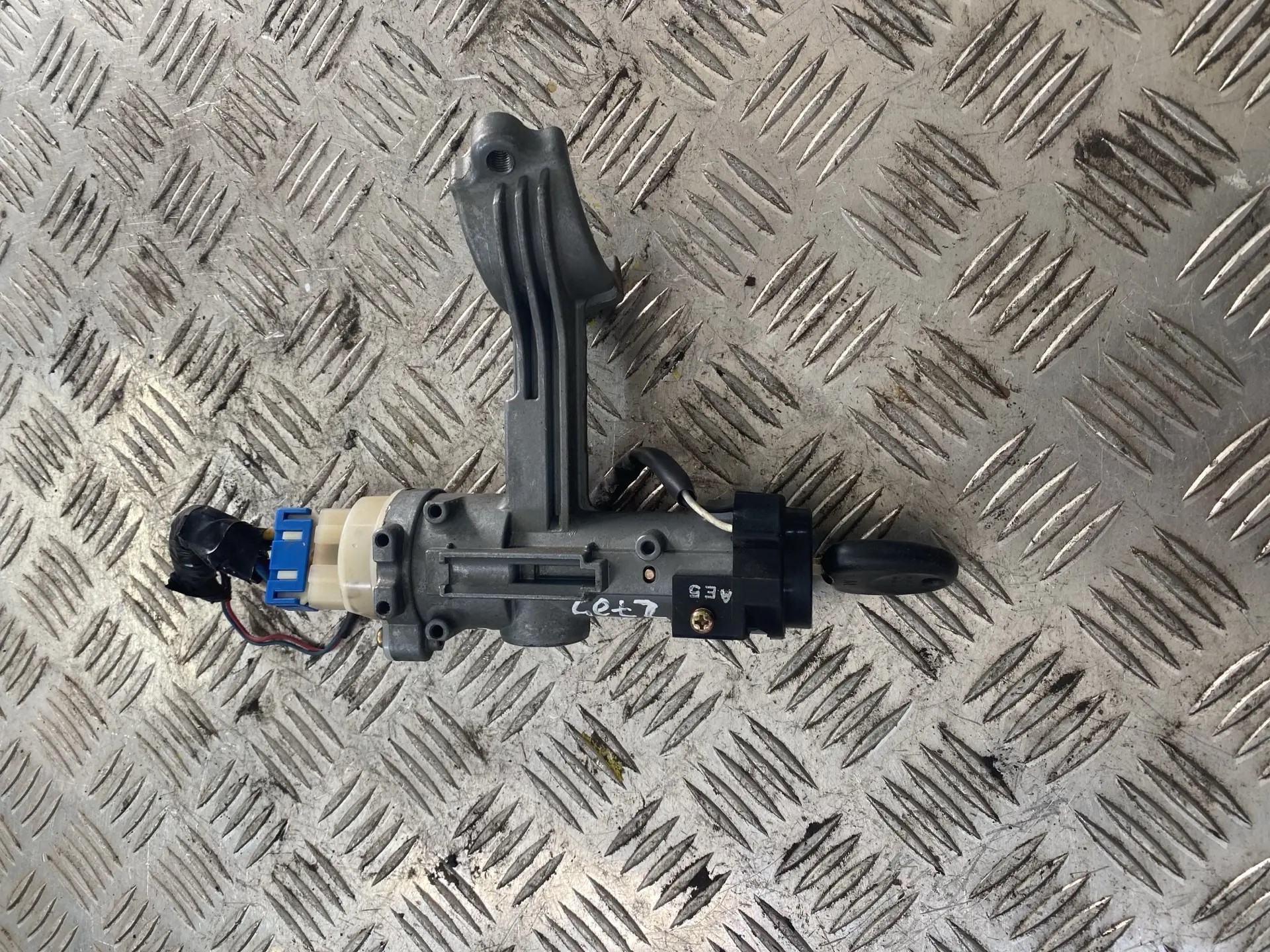 Hyundai Getz Замок зажигания Hyundai Getz 2002-2010 8190017A40