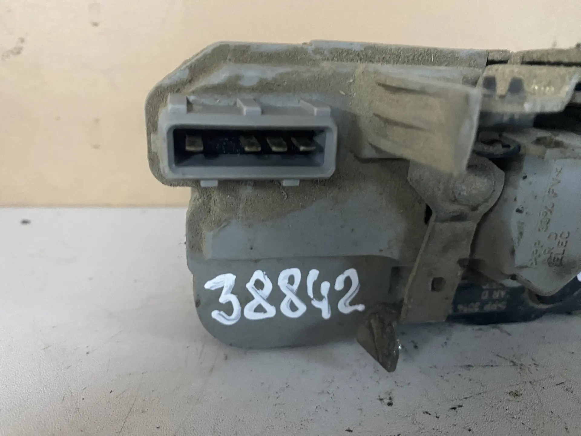 Peugeot 206 Замок двери задний правый Peugeot 206 1998-2012 (4 контакта) 9138J0