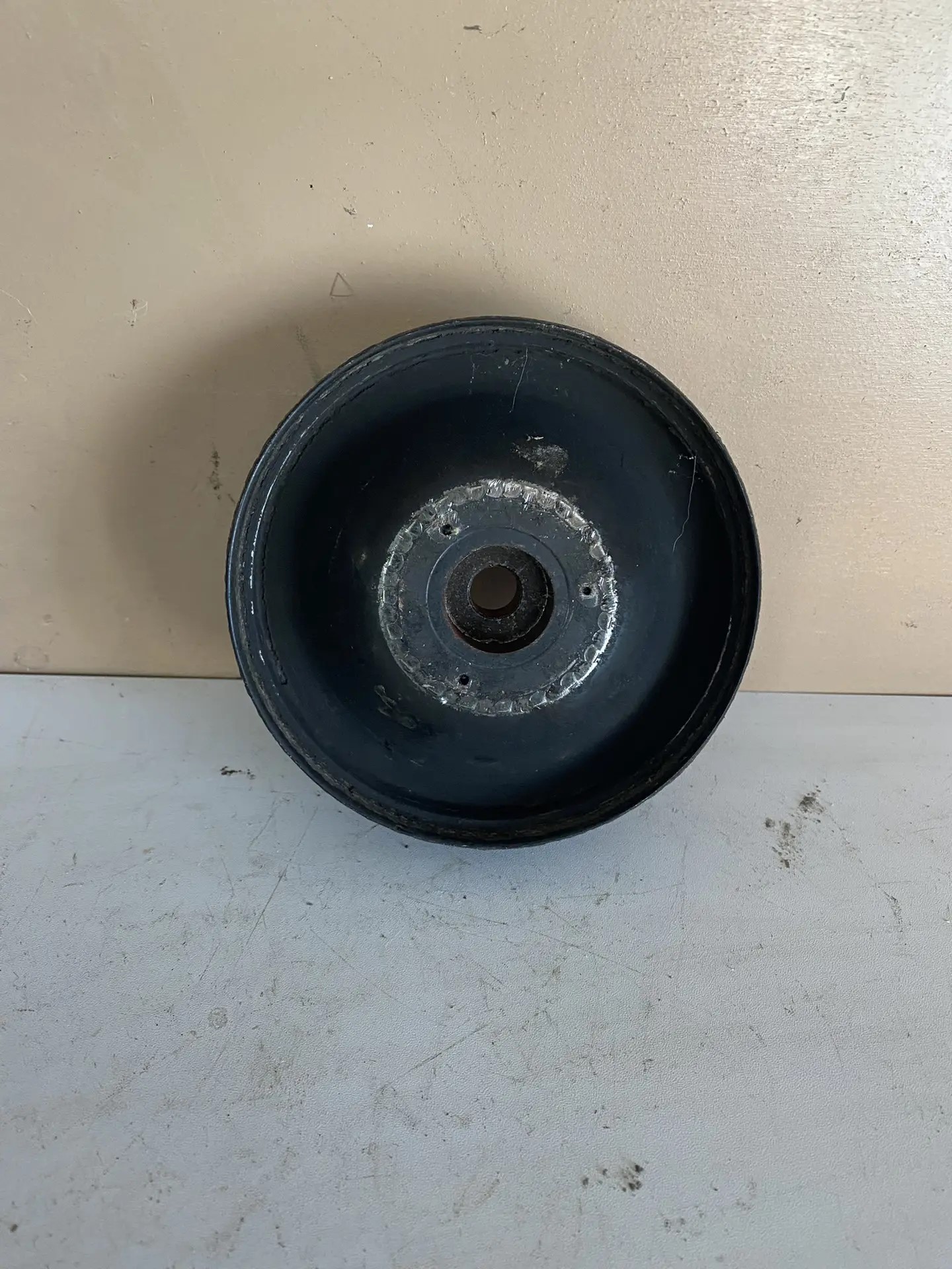 Renault Logan 2005-2014 Шкив коленвала Renault Logan 1.6 K7M 2006-2014 7700273916
