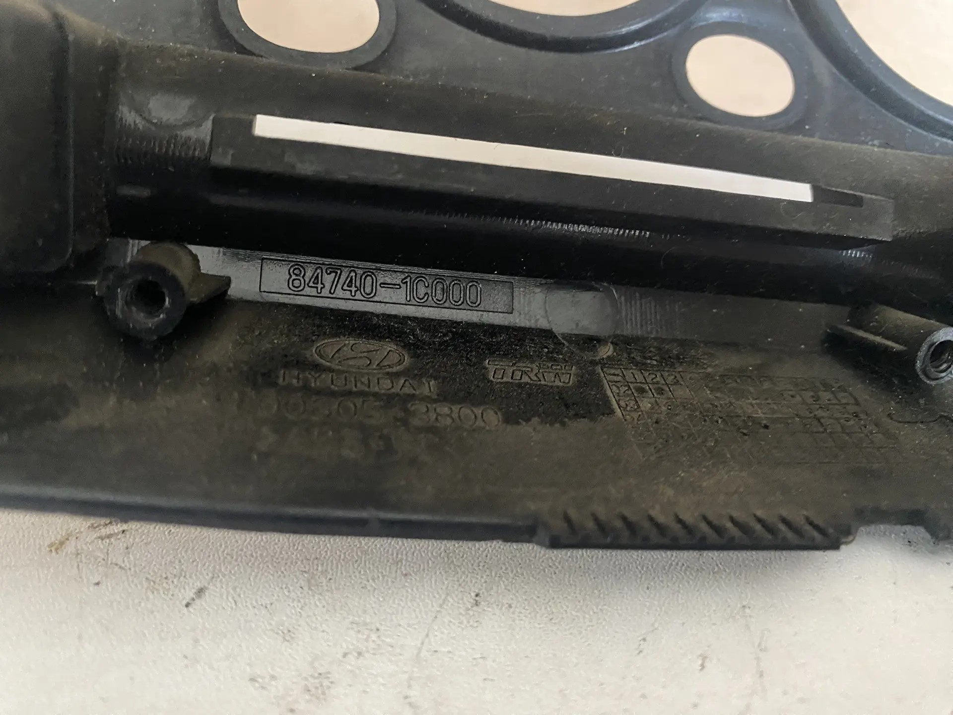 Hyundai Getz Накладка на торпедо рамка магнитолы Hyundai Getz 2002-2010 847401C000  847401C000BJ