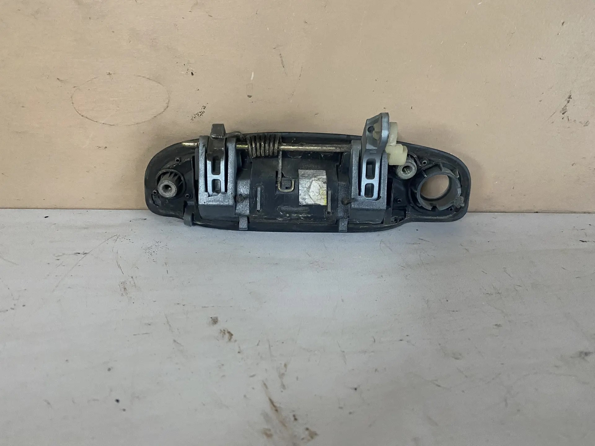 Hyundai Getz Ручка двери передняя правая Hyundai Getz 2002-2010 826601C050