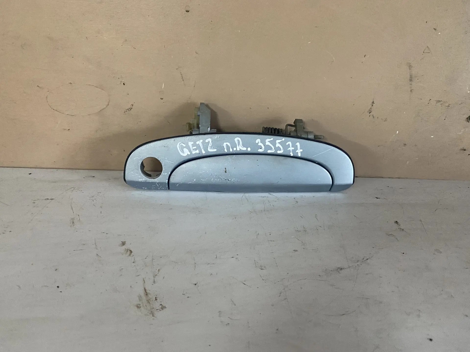 Hyundai Getz Ручка двери передняя правая Hyundai Getz 2002-2010 826601C050