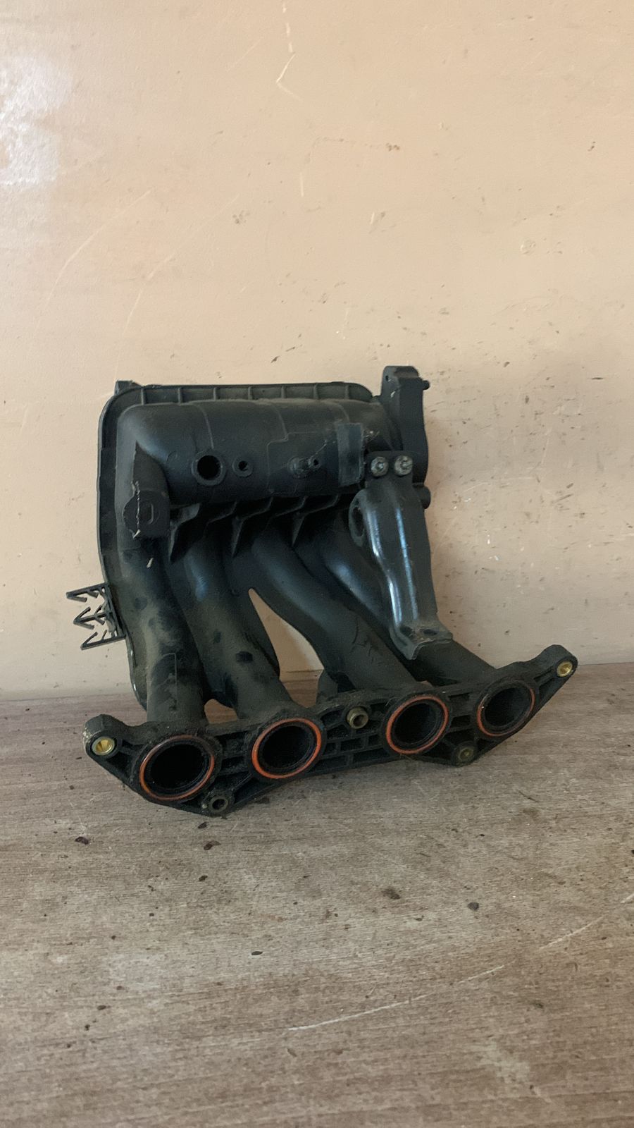 Peugeot 206 Коллектор впускной для Peugeot 206 1998-2012 ( 1.4 KFW TU3JP  ) 9631980380