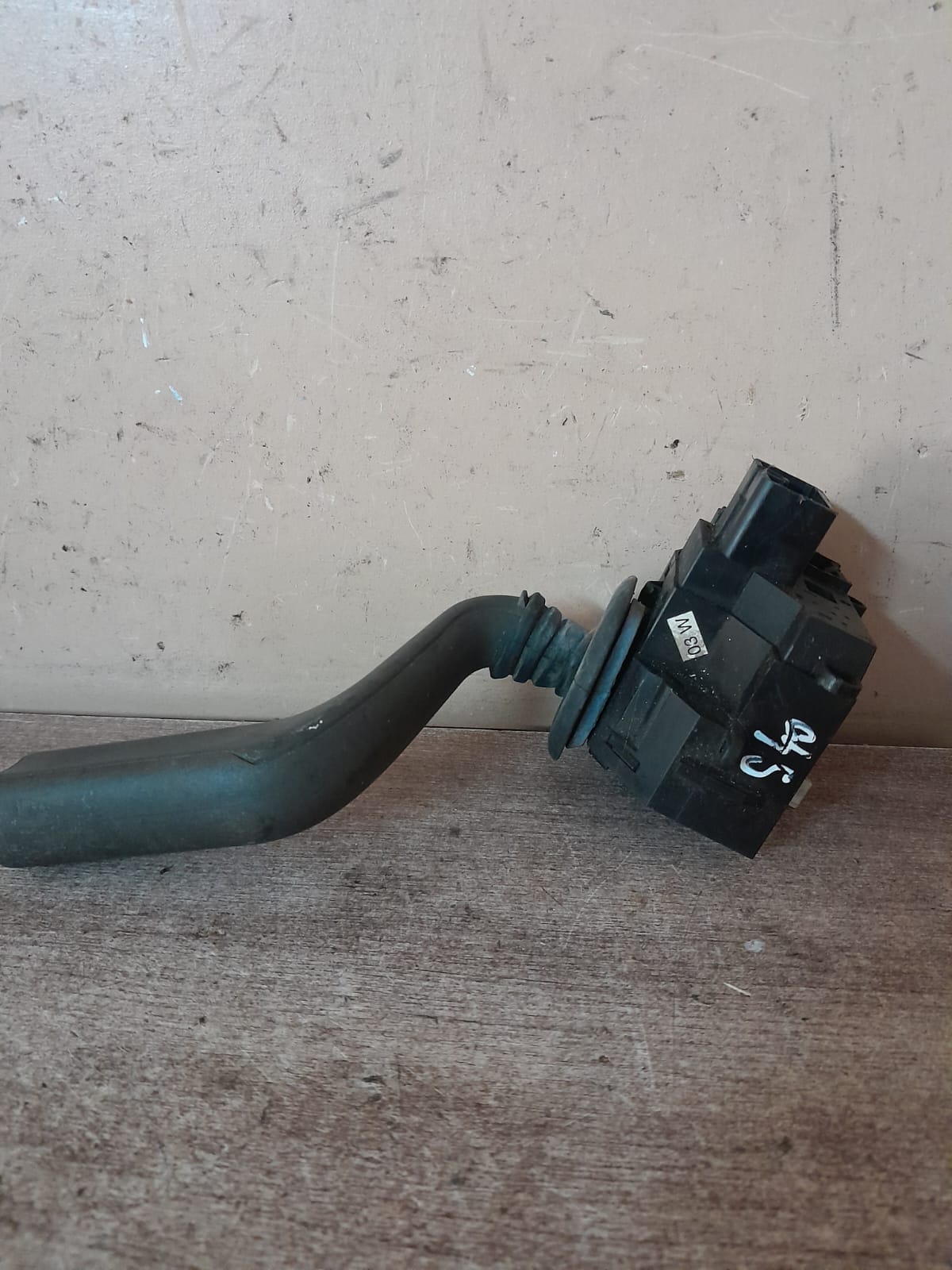 Переключатель поворотов подрулевой  для Volvo S40 1995-1998