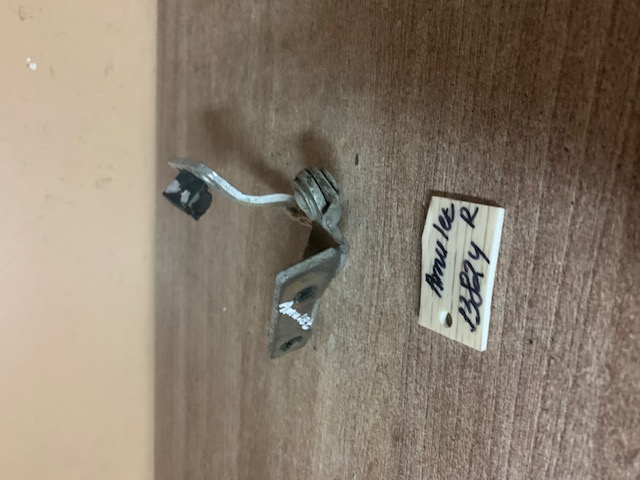 Петля двери багажника CHERY AMULET (A15) (2006>) (ПРАВАЯ)  A115605410DY