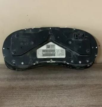 Peugeot 307 Панель приборов для Peugeot 307 2001-2007 без стекла