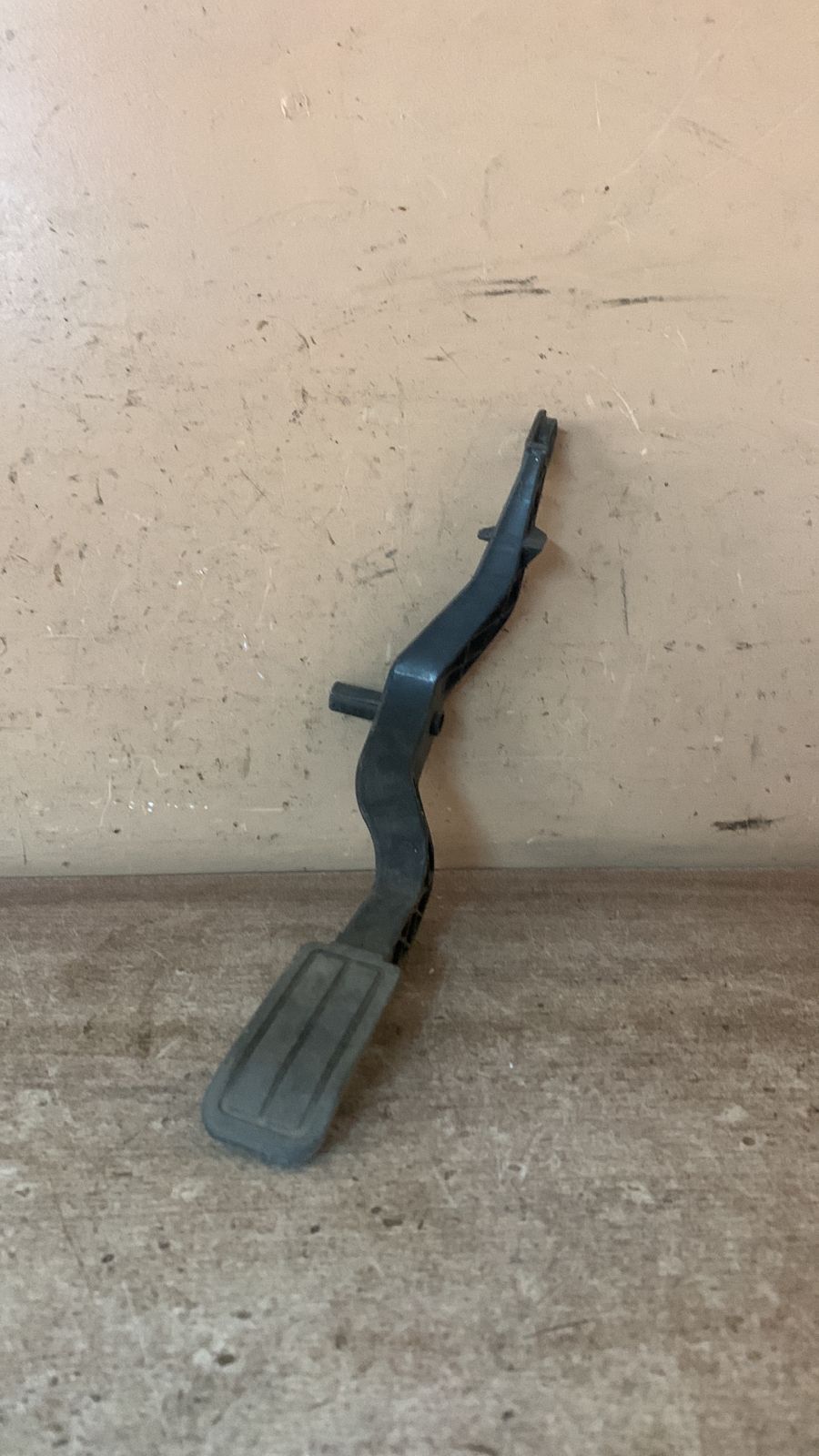 Chery Amulet (A15) Педаль газа для Chery Amulet (A15) 2006-2012  (МЕХАНИЧЕСКАЯ A111108111)