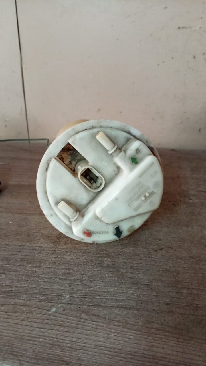 Renault Clio-Symbol 1998-2008 Насос топливный электрический для Renault Clio/Symbol 1998-2008 ( 7700416988; 0986580204)