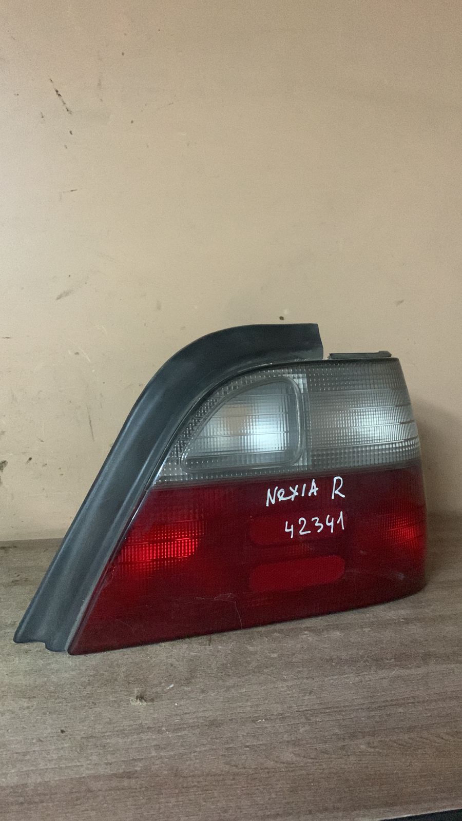 Daewoo Nexia Фонарь задний правый Nexia 1995-2016 (СЕДАН ) 96175587