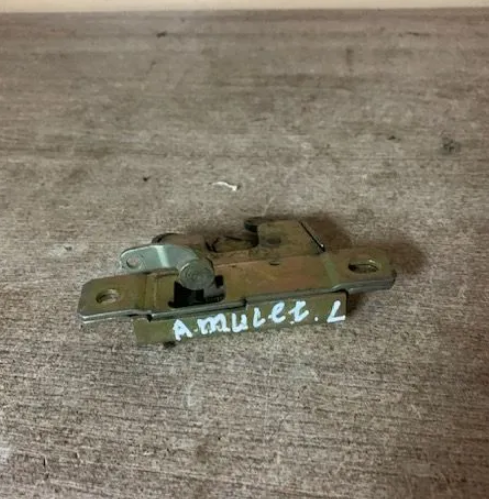 Chery Amulet (A15) Замок багажника CHERY AMULET (A15) (2006>) (A1156062010D;ПРАВЫЙ)