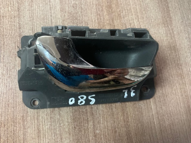 Volvo S80 Ручка двери задней внутренняя левая для Volvo S80 1998-2006  30674630