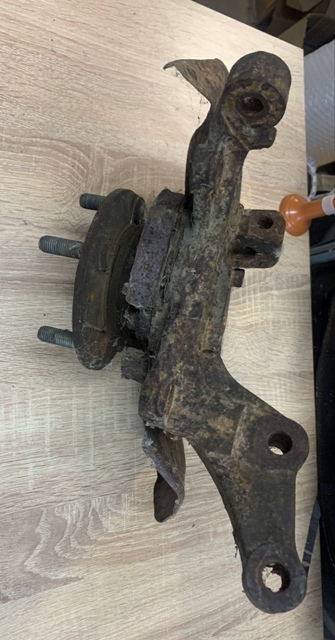Hyundai Santa Fe (CM) Кулак поворотный передний правый для Hyundai Santa Fe (CM) 2005-2012 (517162B050)