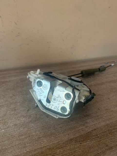 Замок двери задней правой для Honda Civic 4D 2006-2012  72610SNAA14