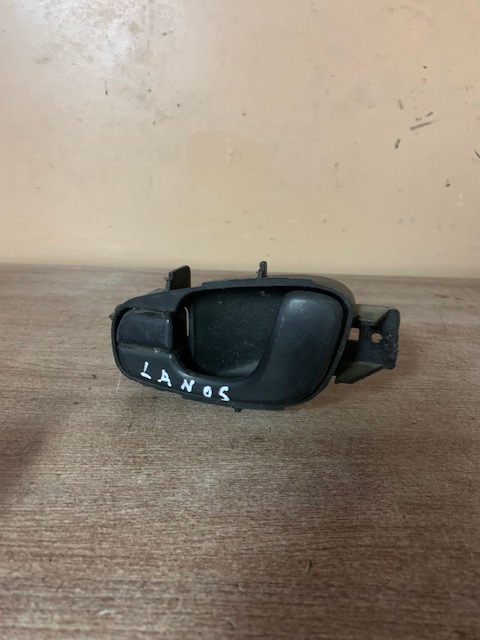 Chevrolet Lanos 2004- Ручка двери внутренняя левая для Chevrolet Lanos 2004-2010 (96238353)